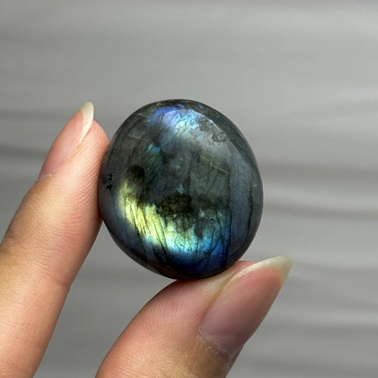 Labradorite Tumble