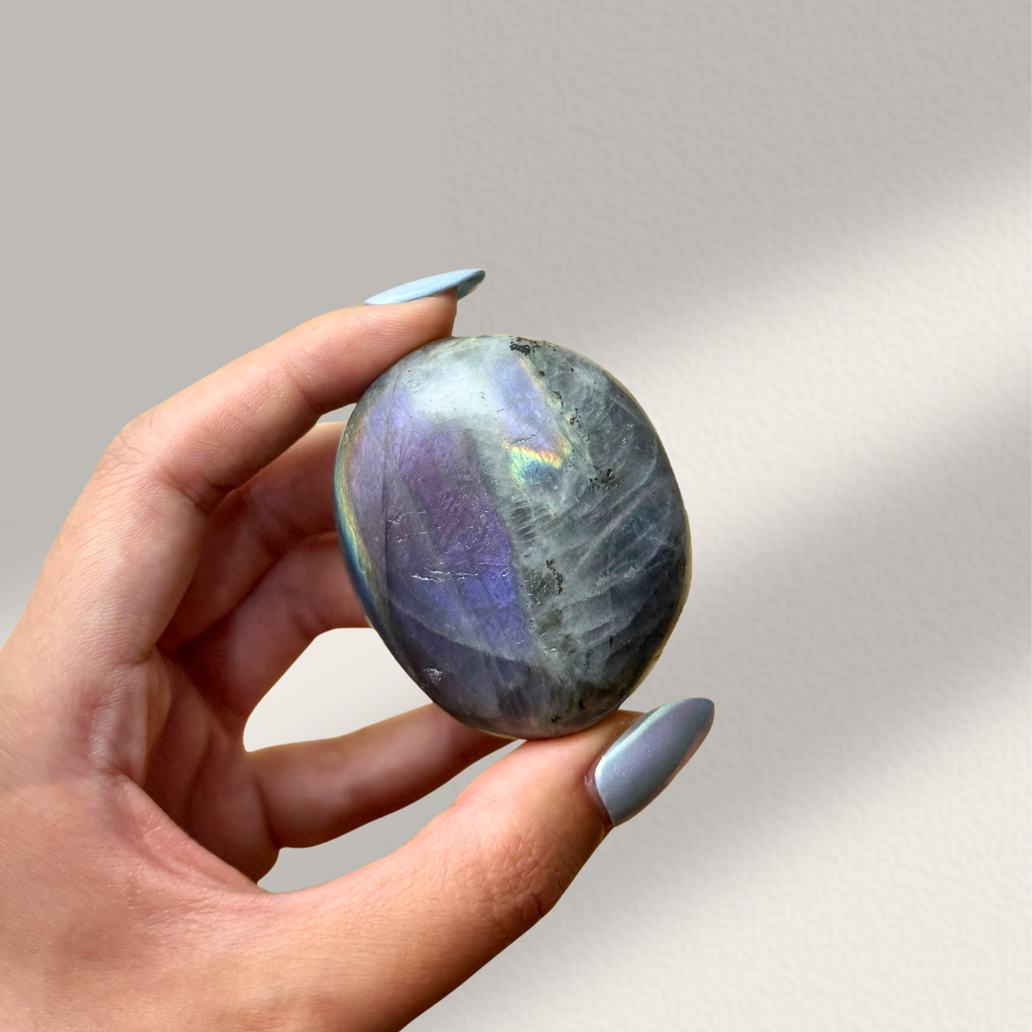 Labradorite Palm Stone (N)