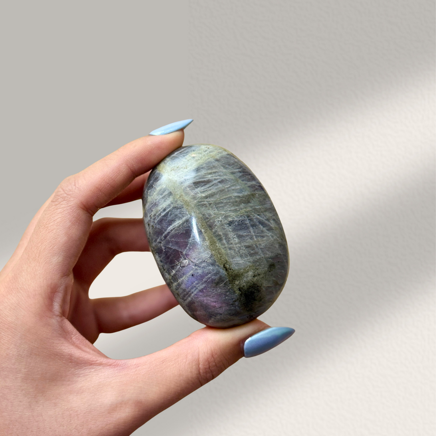 Labradorite Palm Stone (L)