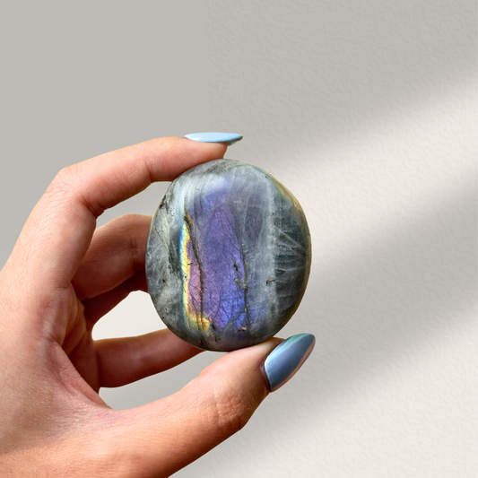 Labradorite Palm Stone (N)