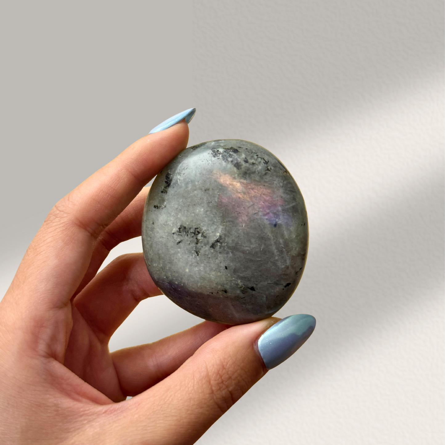 Labradorite Palm Stone (K)